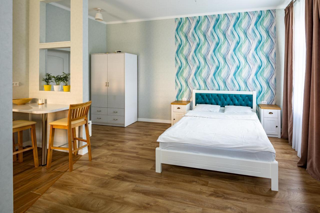Leontovycha Apartment Lwów Zewnętrze zdjęcie