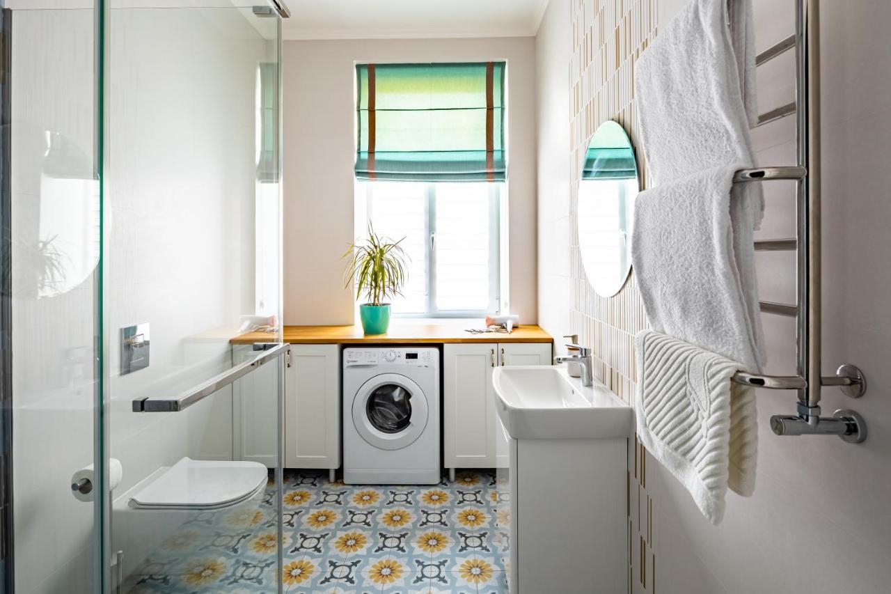 Leontovycha Apartment Lwów Zewnętrze zdjęcie